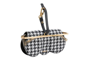Mrs. Tweed Suncover Accessories Finlay 
